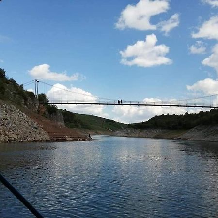 Vikendice Moskva Uvac Βίλα Sjenica Εξωτερικό φωτογραφία